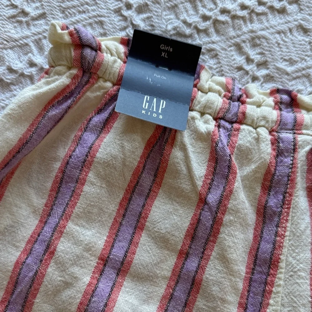 GAP Kids Striped Shorts in Red and Cream